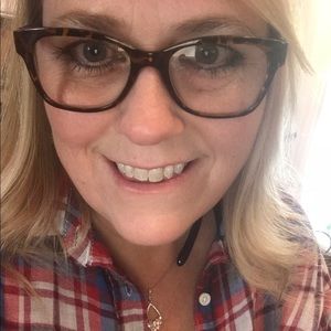 Meet your Posher, Veronica